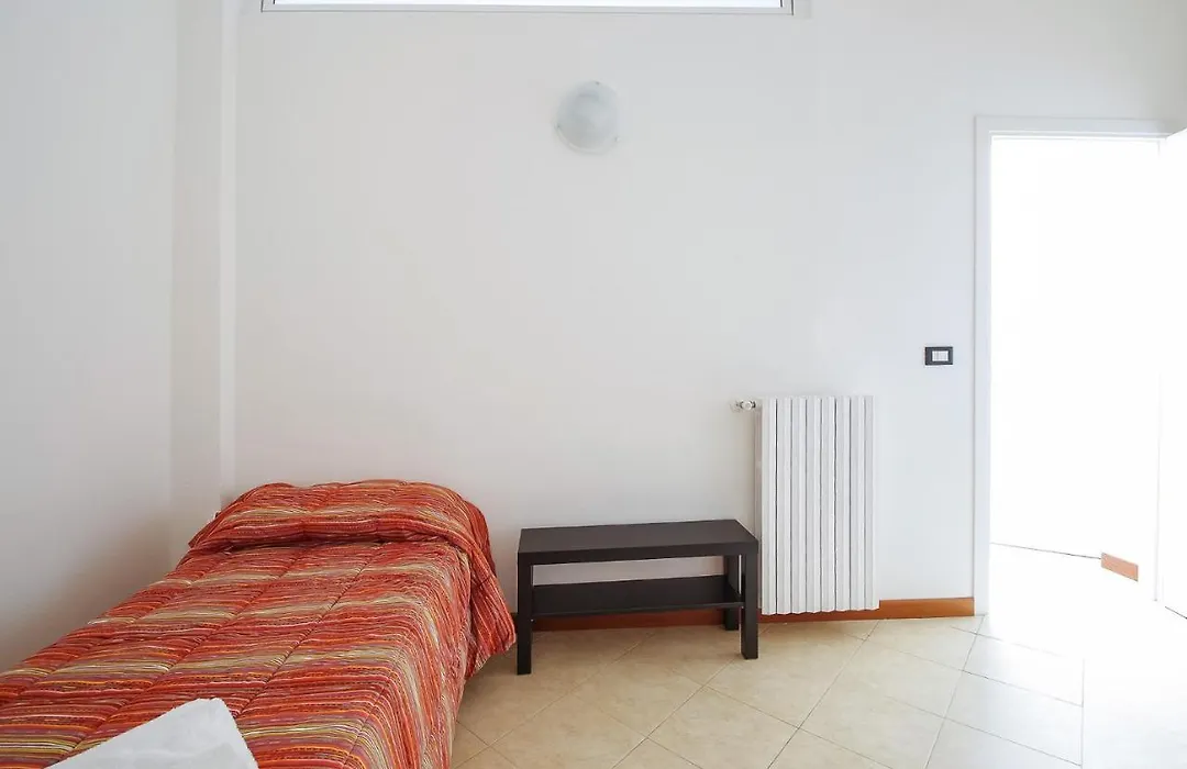 Bologna Citta Turrita Rooms-1