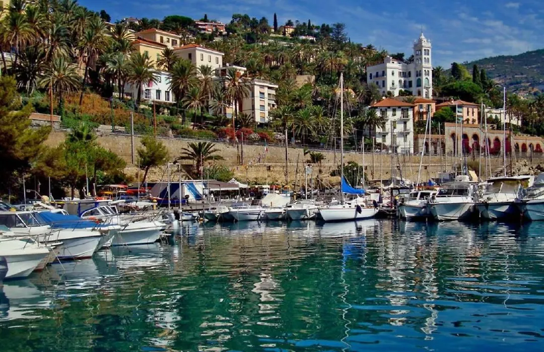 Hotel Della Punta-1