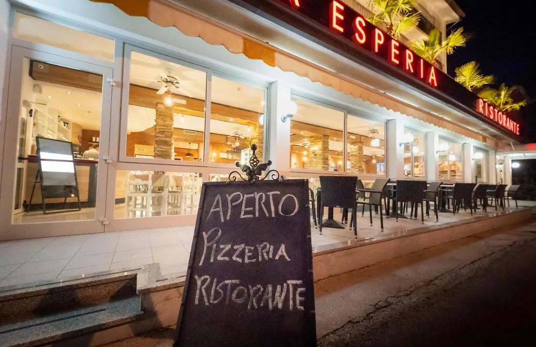 Hotel Esperia-1