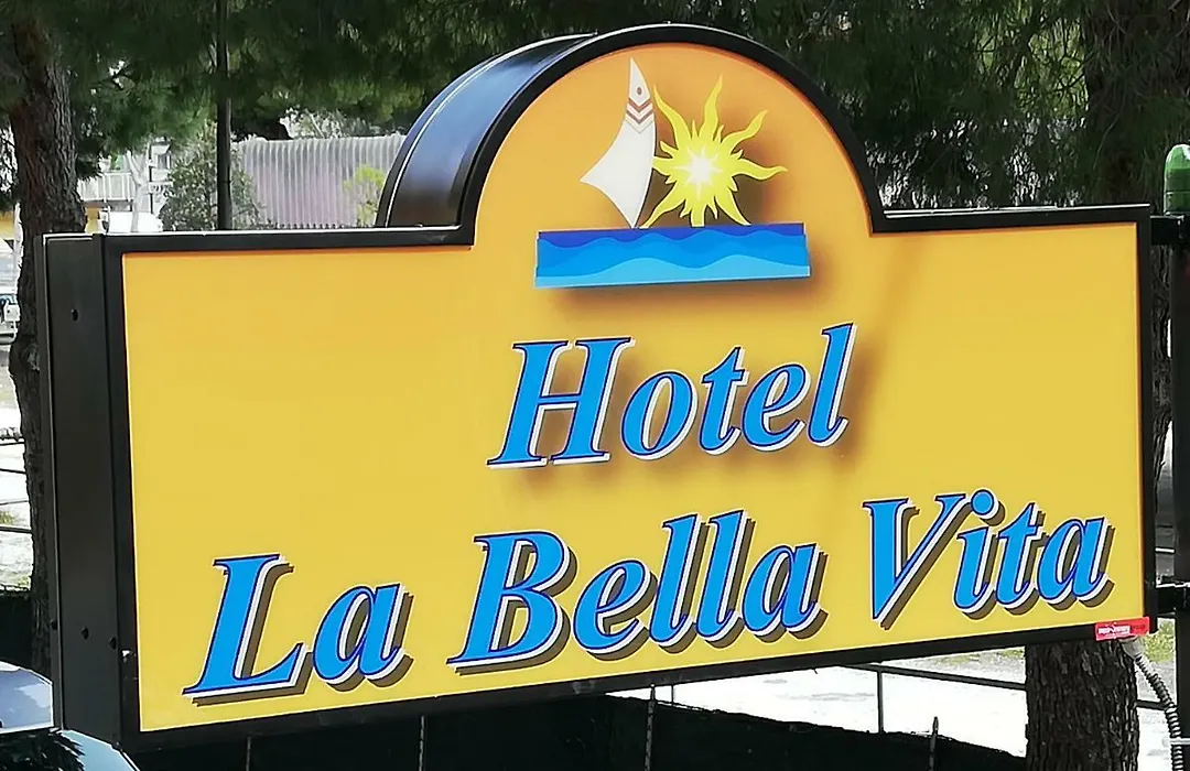 Hotel La Bella Vita-1