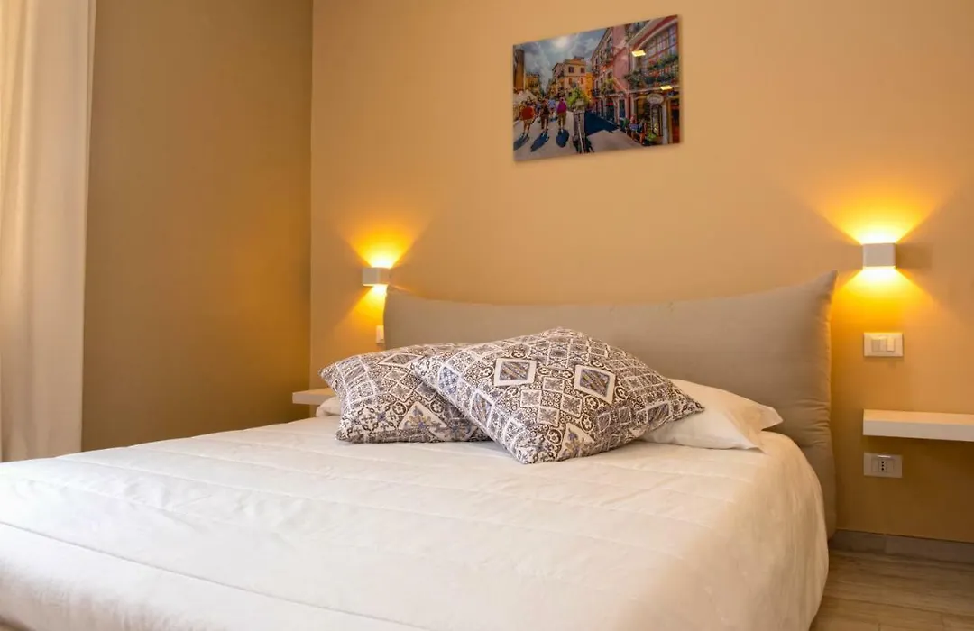 Taormina Bedda Rooms-1