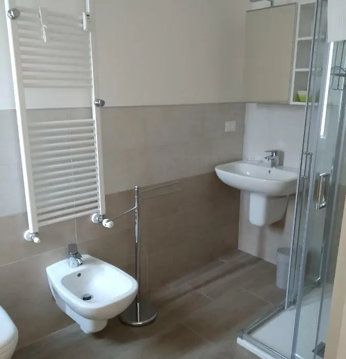 Arno Rooms Verona-1