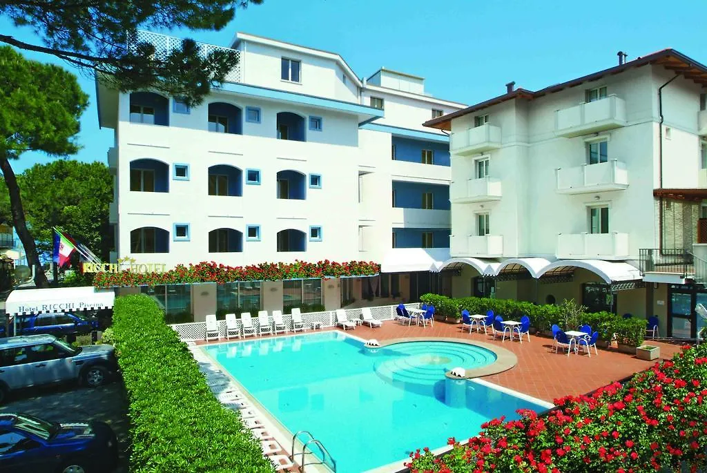 Hotel Ricchi-1