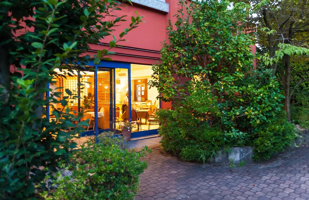 Blue Relais Maggiore-1