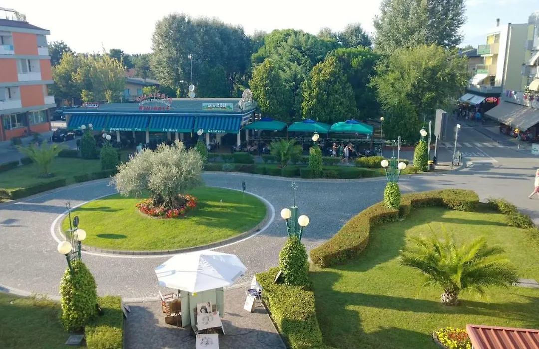 Hotel Adriatico-1