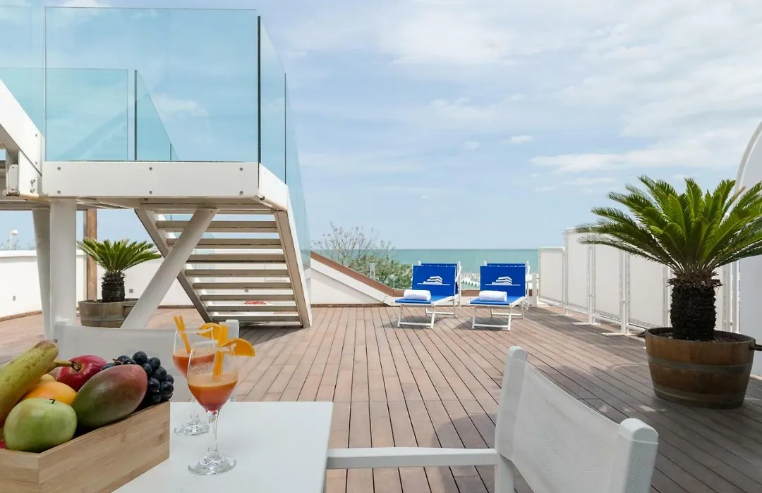 T-Suite Hotel-1