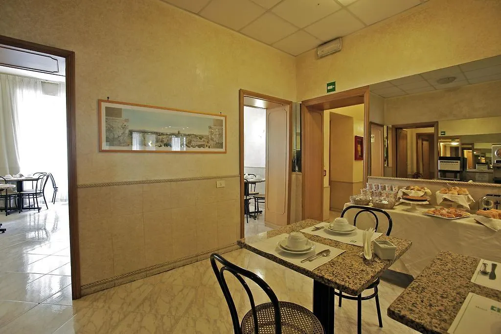 Hotel Embassy-1