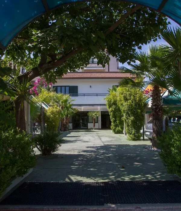 Hotel Atena-1