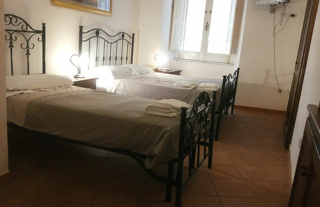 B And B De Medici-1