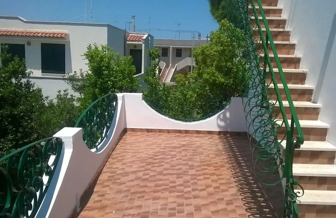 B&B Il Villino Torre Dell'Orso-1
