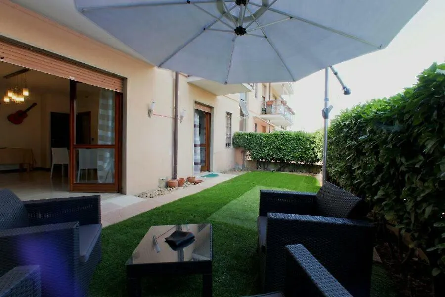 B&B Holidays Artisti-1