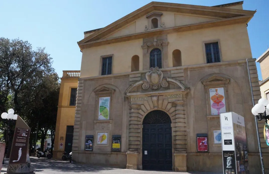 Il Vicolo 48-1