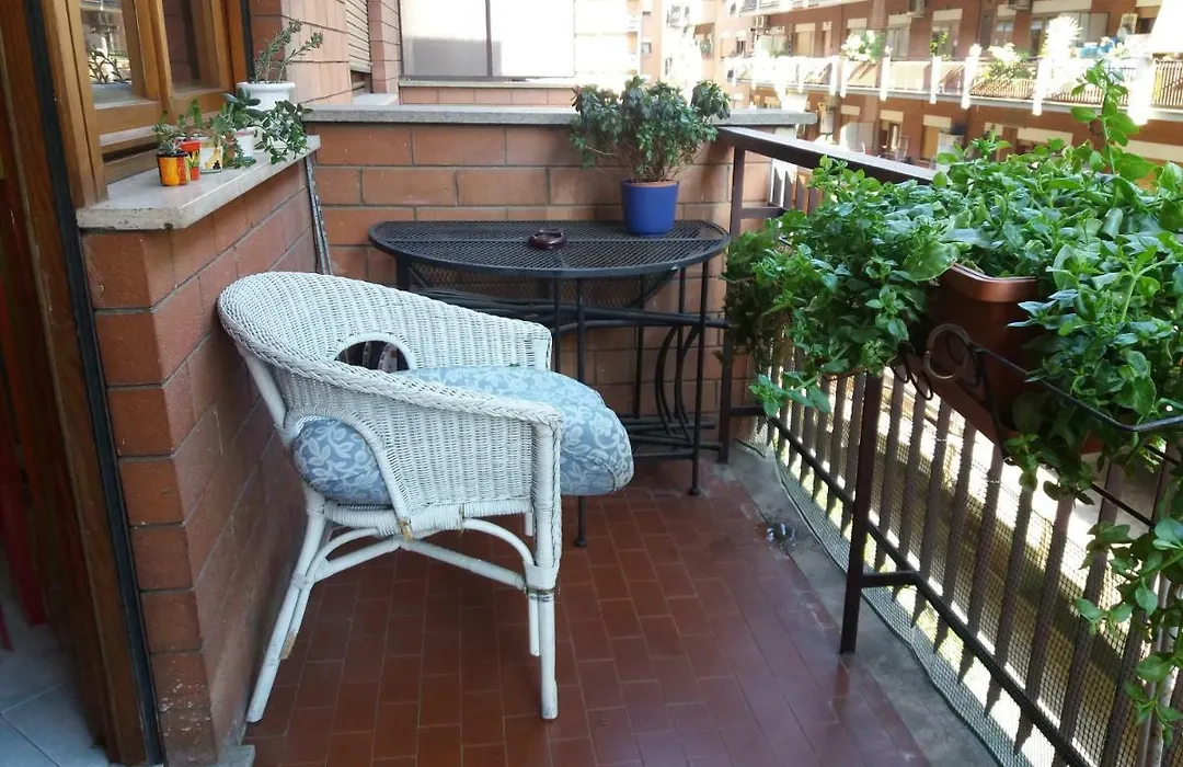 Anna VI Guest Home-1
