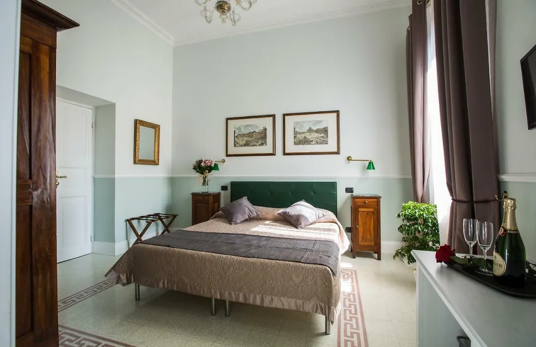 Art Nouveau Roma Colosseo Suites-1