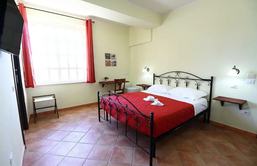 Guest House Capitan Libeccio-1