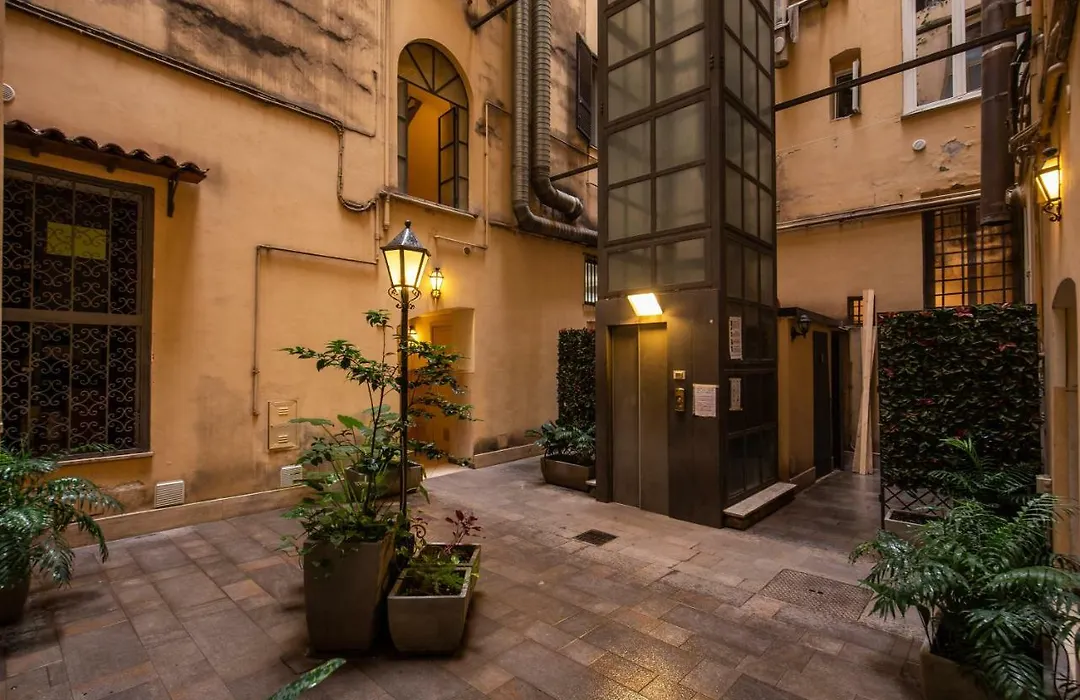 Guesthouse O Affittacamere La Civetta Di Trastevere-1