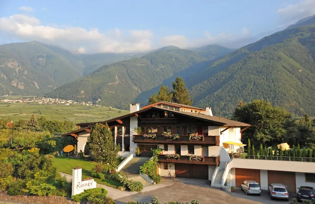 Garni - Hotel Rinner Julia-1