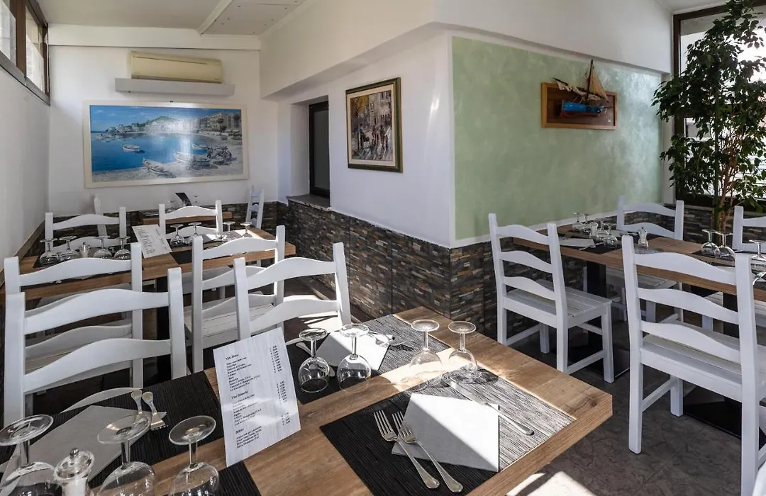 Albergo Marina-1