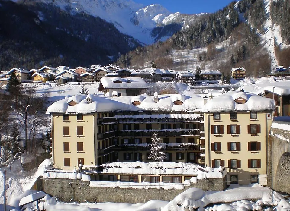Hotel Tavernier-1