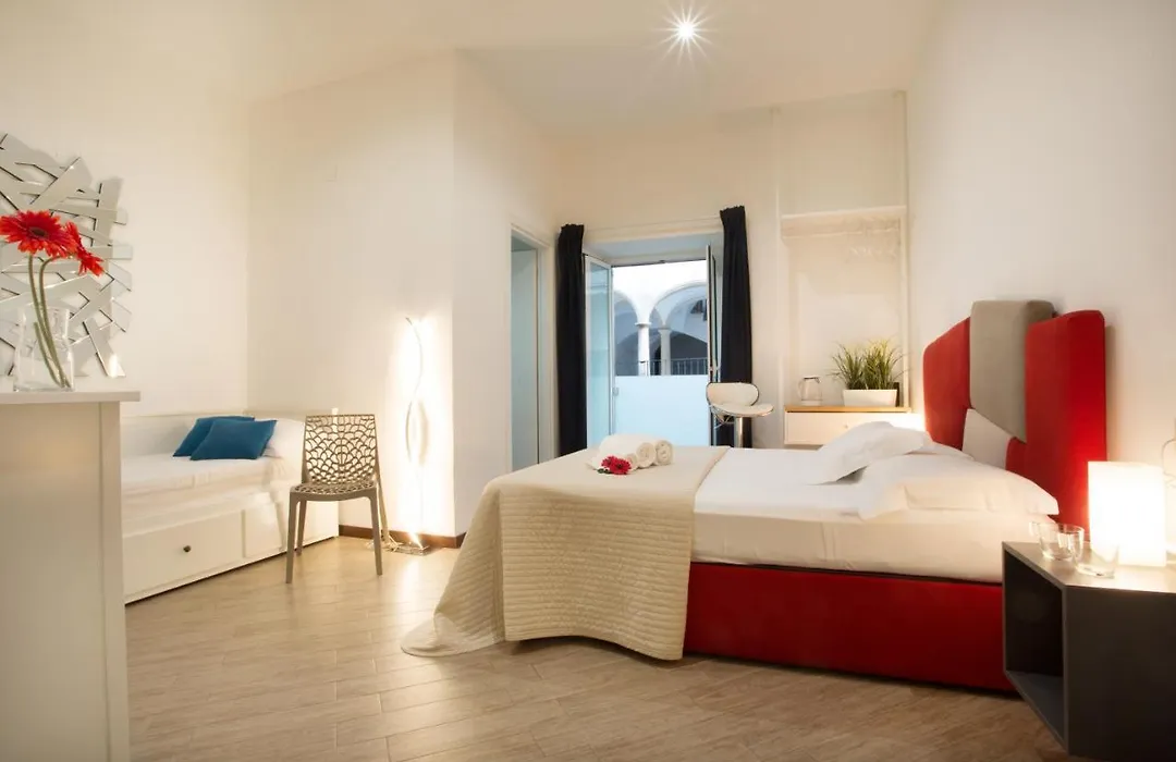 Le Suites Del Duomo House-1