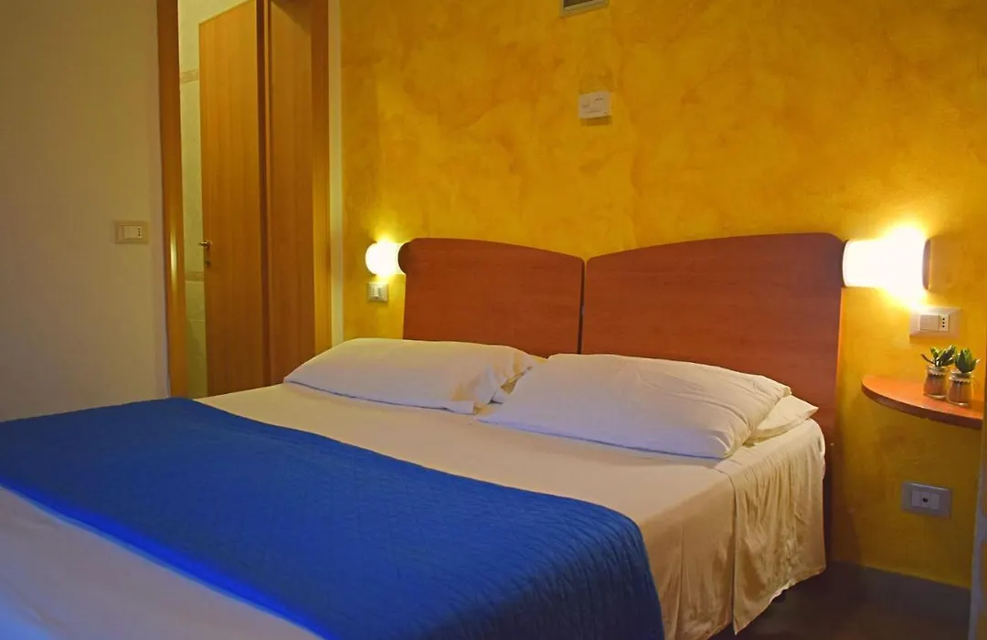 Hotel Donau-1