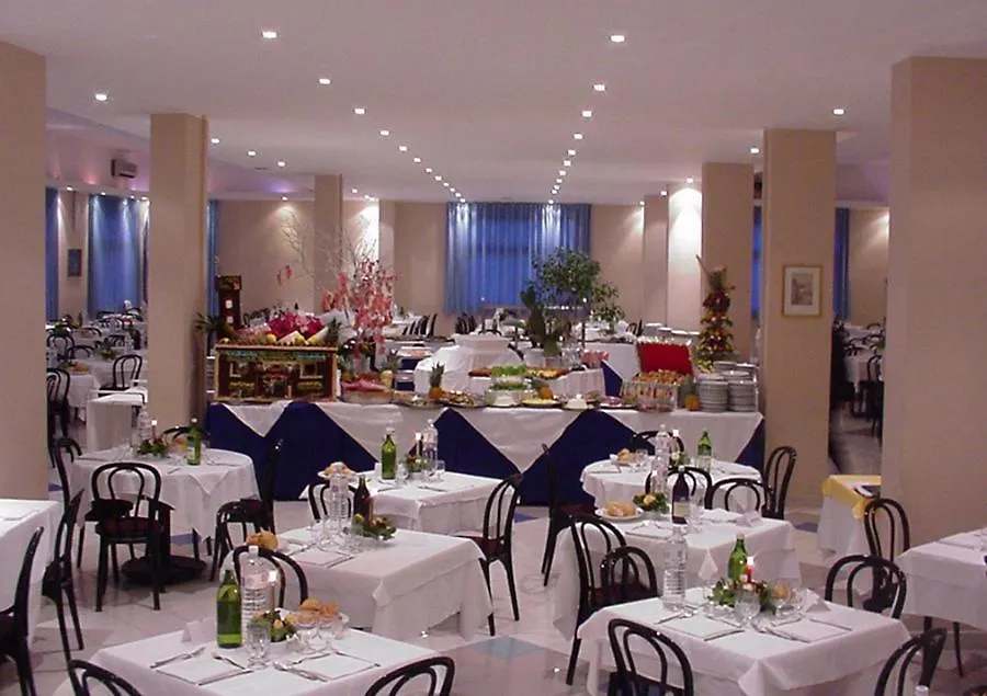 Hotel Club Helios-1
