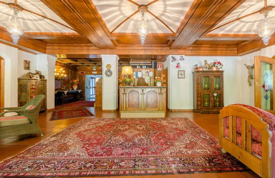 Hotel Monte Civetta-1