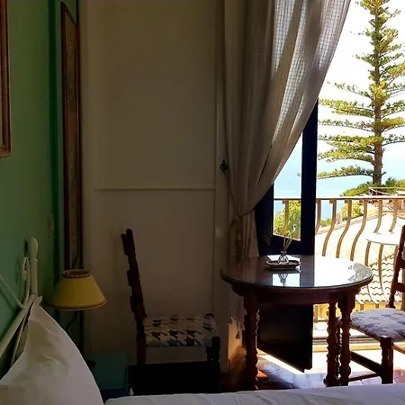 Villa Floresta Taormina-3