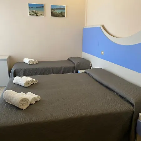 Hotel Moderno - Bed&Breakfast-3