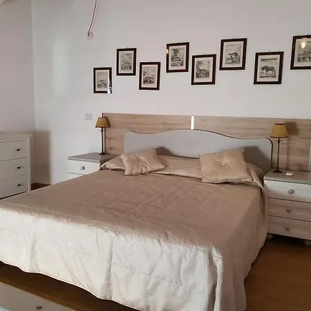 Arco Della Neve Guest House-3