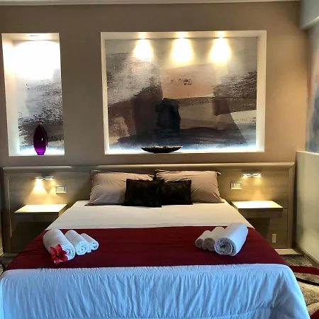 La Piazzetta Guest House-2