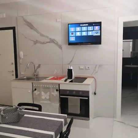 Dimore Pietrapenta Apartments, Suites & Rooms - Via Lucana 223, Via Piave 23, Via Chiancalata 16, Vico Fornaci 9-2