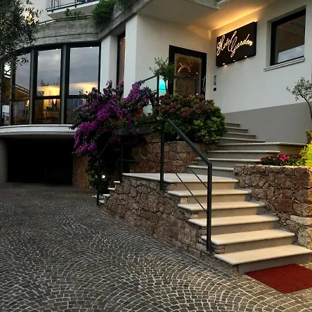Hotel Garden-3
