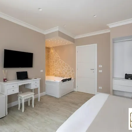 Ponte Milvio Suite-2