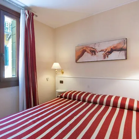 Venice Resorts Guesthouse Vicino Piazzale Roma E Stazione-3