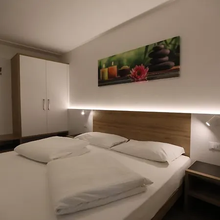 Hotel Stampfer B&B-2