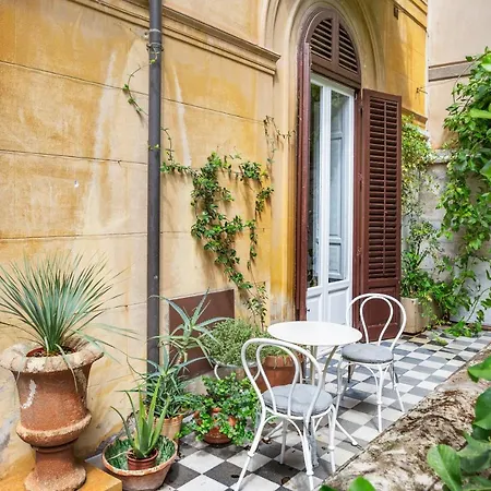 Garden Suite In Private Villa On Via Liberta-3