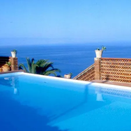 Luxury Suite Terrazze E Vista Mare-2
