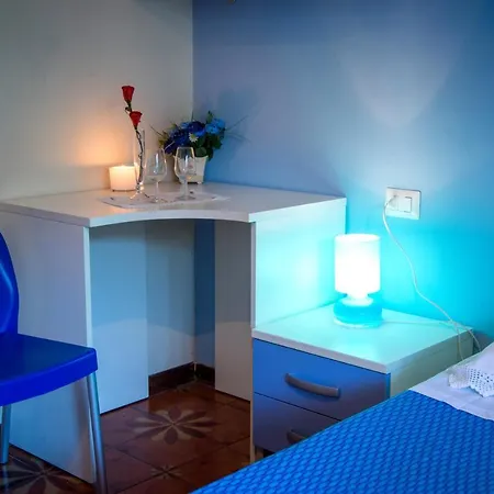 Bed And Breakfast Sapore Di Mare A 50 Mt Dalla Spiaggia-2