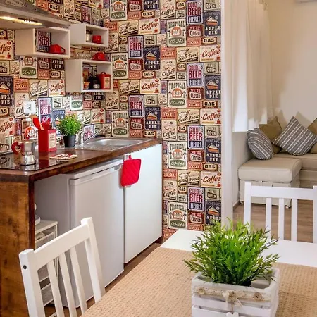 Sweet Home Piramide Rooms-2