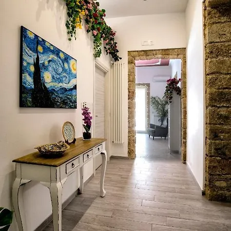Garden House: Apartments And Rooms For Holidays-2