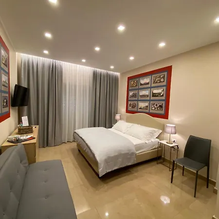 Mdc Luxury Rooms Naples-2
