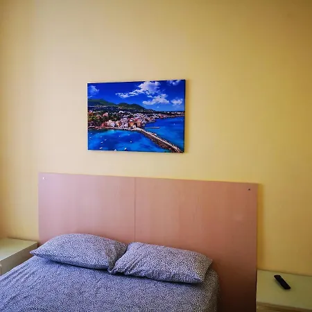 Casa Cupiello Via Chiaia - Casa Vacanze Ad Uso Esclusivo-2