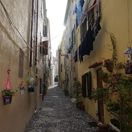 Alghero Old Town Apartment-3