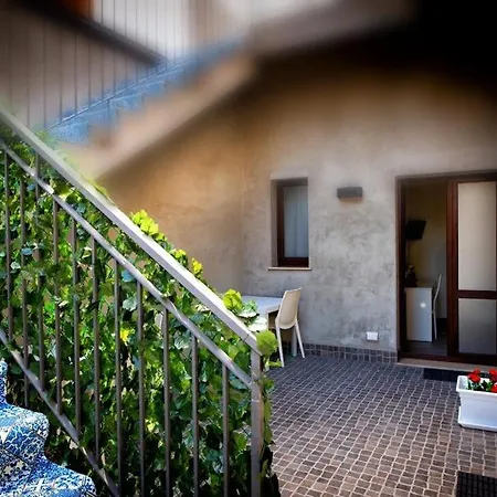 Catania Rooms-2