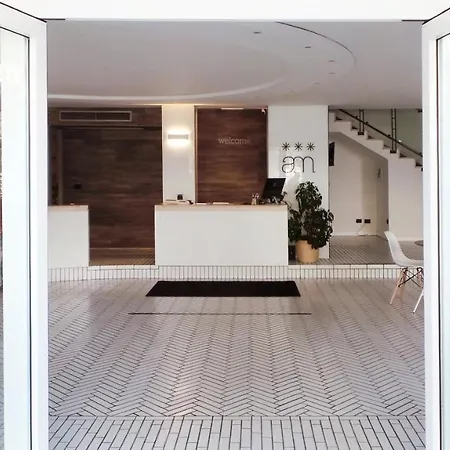 Hotel Aria di Mare - Bed&Brunch in centro a Riccione-2