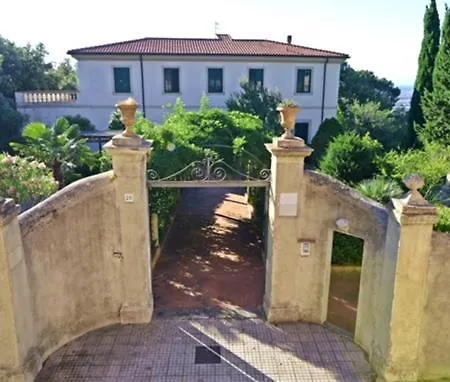 Room In Villa -Livorno - Montenero-3