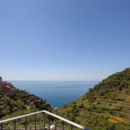 Cecio 5 Terre Rooms-2