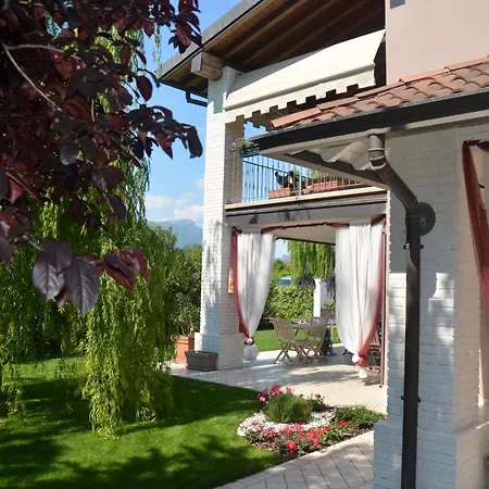 Asso Bed & Breakfast-2
