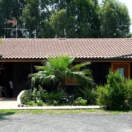 Tennis Hotel-2